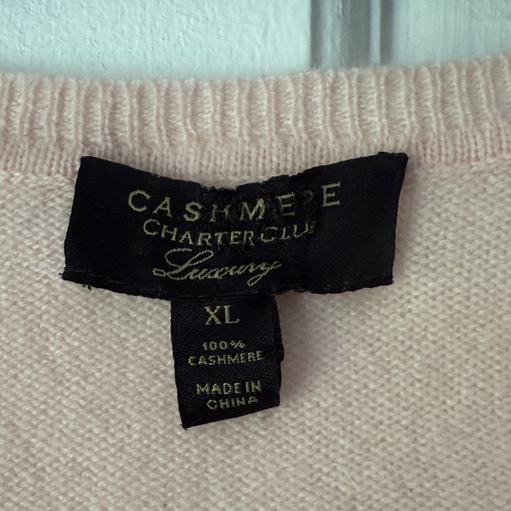 Charter Club Soft Pink V-Neck Cashmere Sweater - Picture 2 of 4